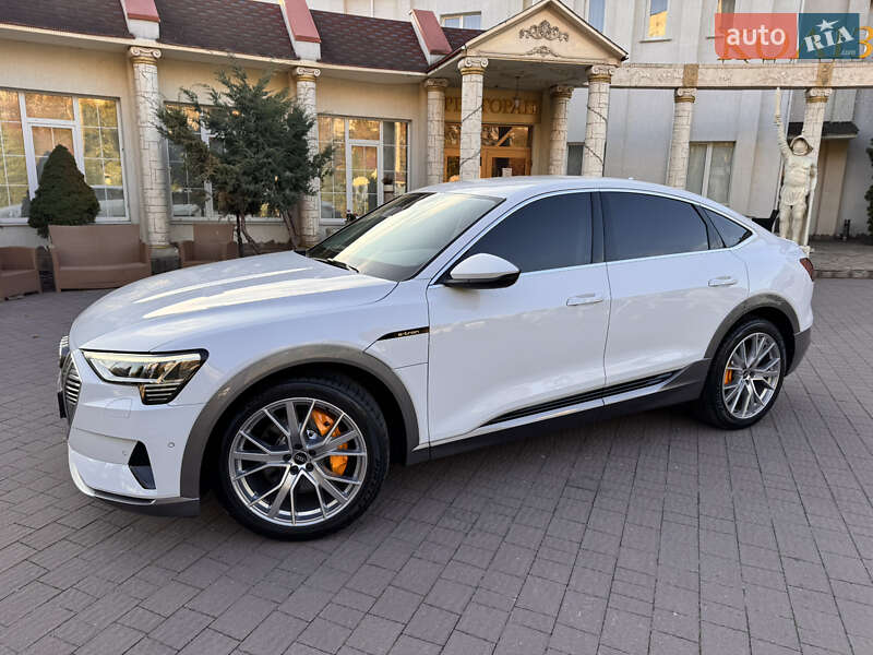 Внедорожник / Кроссовер Audi e-tron 2023 в Хмельницком фото 8 Внедорожник / Кроссовер Audi e-tron 2023 в Хмельницком