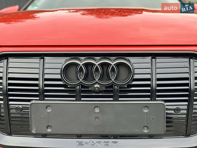 Позашляховик / Кросовер Audi e-tron 2022 в Львові фото 19 Позашляховик / Кросовер Audi e-tron 2022 в Львові