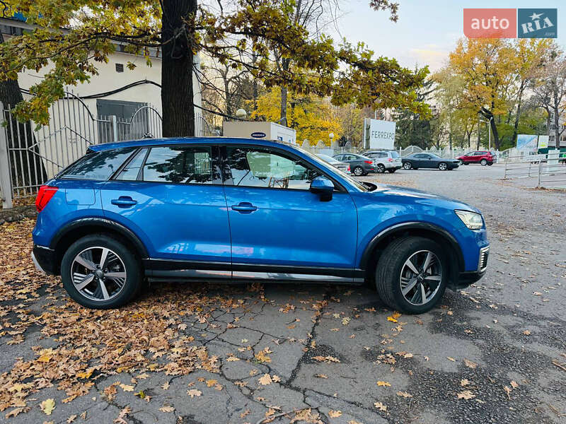 Позашляховик / Кросовер Audi e-tron 2021 в Полтаві