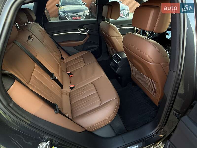 Внедорожник / Кроссовер Audi e-tron 2021 в Коломые