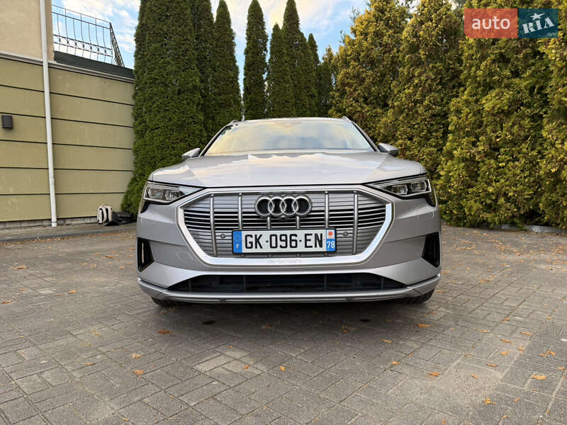 Позашляховик / Кросовер Audi e-tron 2023 в Львові