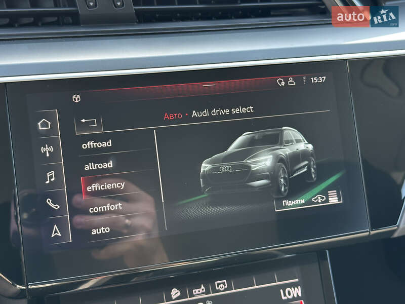 Внедорожник / Кроссовер Audi e-tron 2020 в Лопатине фото 37 Внедорожник / Кроссовер Audi e-tron 2020 в Лопатине