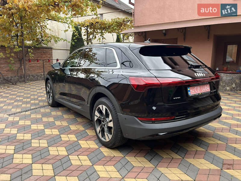 Внедорожник / Кроссовер Audi e-tron 2022 в Мукачево фото 7 Внедорожник / Кроссовер Audi e-tron 2022 в Мукачево