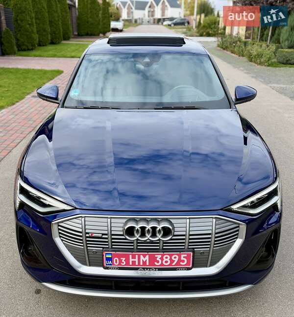 Внедорожник / Кроссовер Audi e-tron 2022 в Киеве фото 24 Внедорожник / Кроссовер Audi e-tron 2022 в Киеве