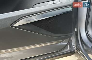 Внедорожник / Кроссовер Audi e-tron 2019 в Киеве фото 13 Внедорожник / Кроссовер Audi e-tron 2019 в Киеве