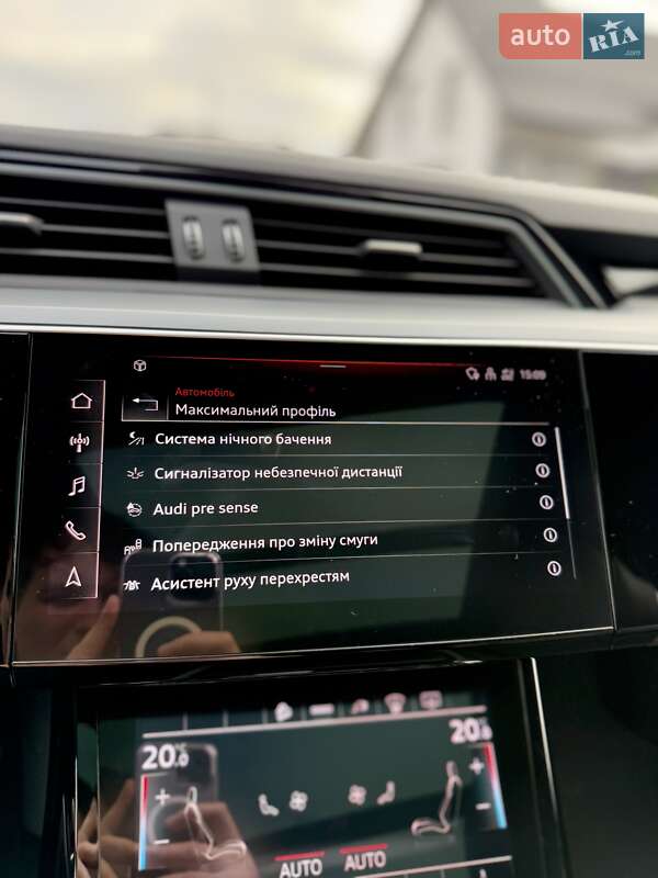 Внедорожник / Кроссовер Audi e-tron 2022 в Киеве фото 97 Внедорожник / Кроссовер Audi e-tron 2022 в Киеве