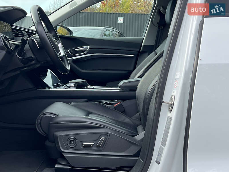 Позашляховик / Кросовер Audi e-tron 2022 в Луцьку фото 29 Позашляховик / Кросовер Audi e-tron 2022 в Луцьку