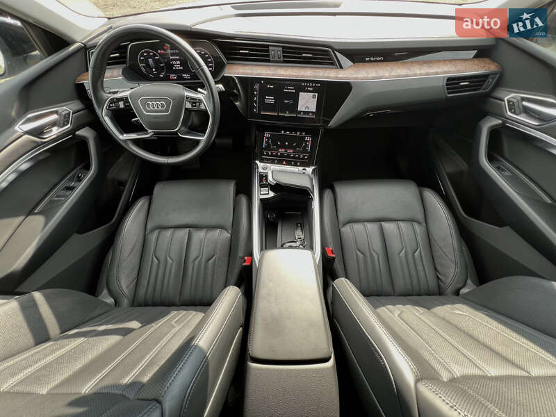 Позашляховик / Кросовер Audi e-tron 2022 в Луцьку фото 53 Позашляховик / Кросовер Audi e-tron 2022 в Луцьку