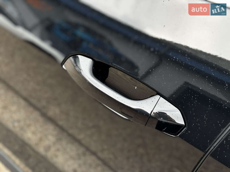 Позашляховик / Кросовер Audi e-tron 2020 в Житомирі фото 23 Позашляховик / Кросовер Audi e-tron 2020 в Житомирі