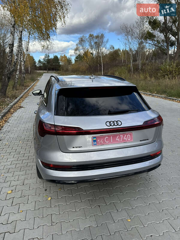 Позашляховик / Кросовер Audi e-tron 2022 в Львові фото 17 Позашляховик / Кросовер Audi e-tron 2022 в Львові