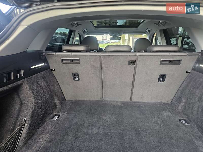 Позашляховик / Кросовер Audi e-tron 2019 в Львові фото 15 Позашляховик / Кросовер Audi e-tron 2019 в Львові