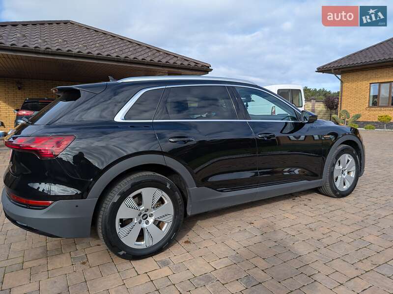 Позашляховик / Кросовер Audi e-tron 2022 в Луцьку фото 10 Позашляховик / Кросовер Audi e-tron 2022 в Луцьку