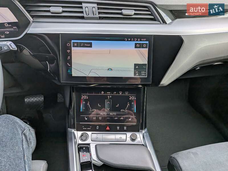 Позашляховик / Кросовер Audi e-tron 2022 в Луцьку фото 47 Позашляховик / Кросовер Audi e-tron 2022 в Луцьку