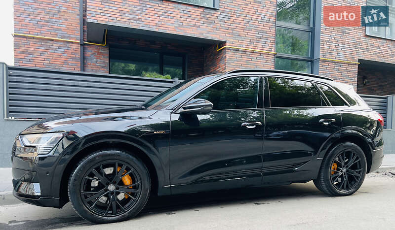 Внедорожник / Кроссовер Audi e-tron 2019 в Тернополе фото 5 Внедорожник / Кроссовер Audi e-tron 2019 в Тернополе