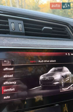 Внедорожник / Кроссовер Audi e-tron 2019 в 