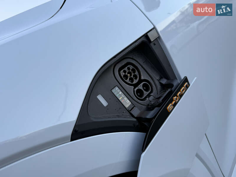 Позашляховик / Кросовер Audi e-tron 2020 в Львові фото 29 Позашляховик / Кросовер Audi e-tron 2020 в Львові