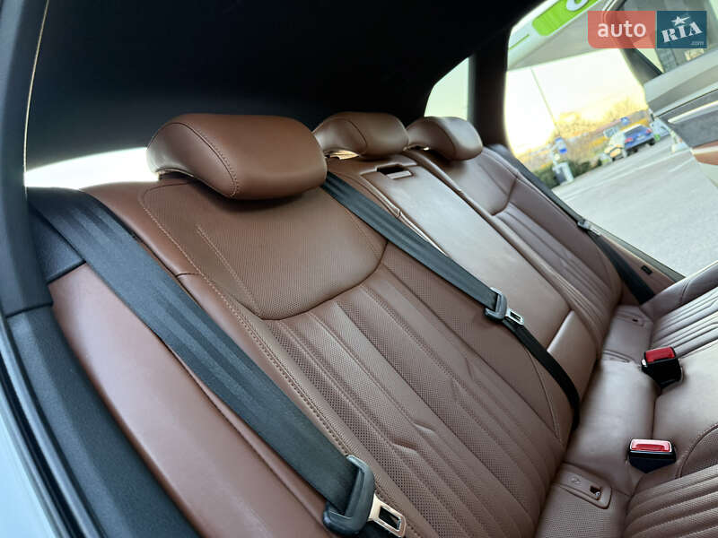 Позашляховик / Кросовер Audi e-tron 2020 в Львові фото 74 Позашляховик / Кросовер Audi e-tron 2020 в Львові