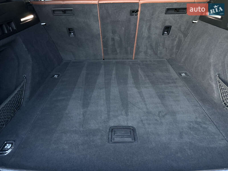 Позашляховик / Кросовер Audi e-tron 2020 в Львові фото 98 Позашляховик / Кросовер Audi e-tron 2020 в Львові