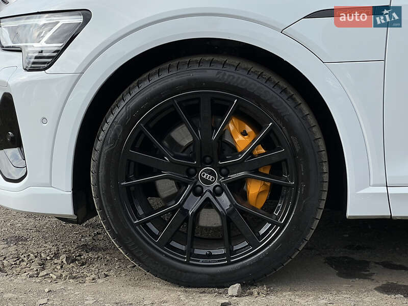 Позашляховик / Кросовер Audi e-tron 2022 в Луцьку фото 14 Позашляховик / Кросовер Audi e-tron 2022 в Луцьку
