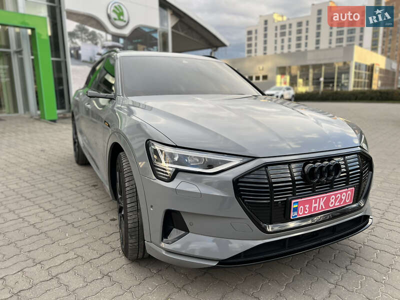 Позашляховик / Кросовер Audi e-tron 2020 в Києві