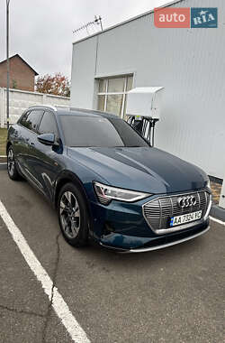 Внедорожник / Кроссовер Audi e-tron 2019 в Харькове