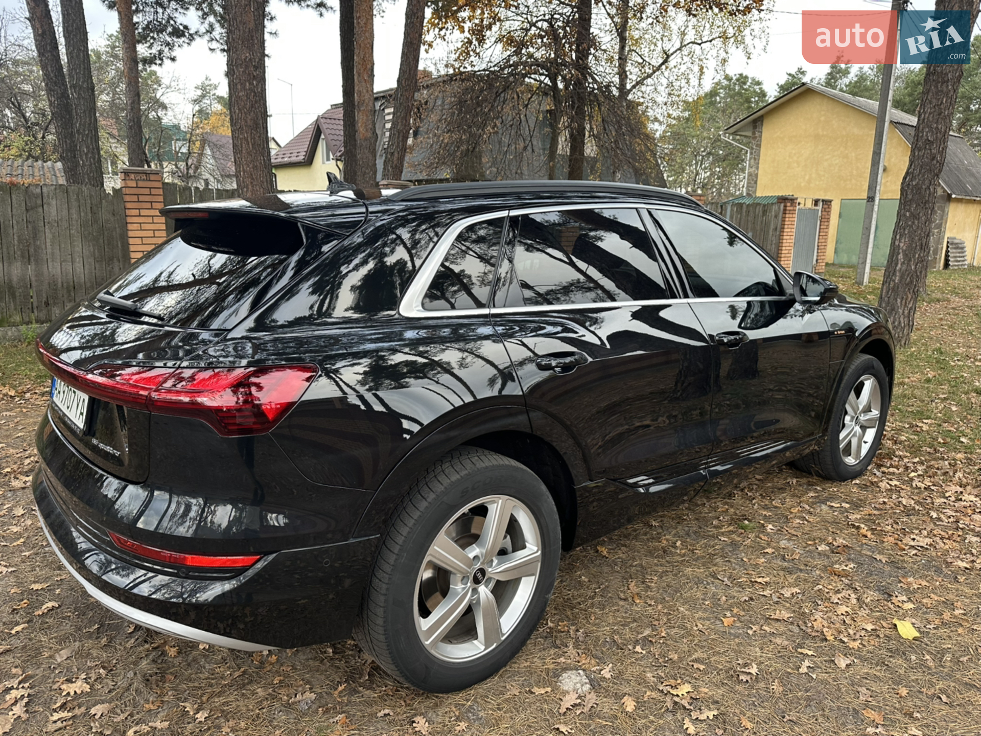 2019 Audi e-tron - мініатюра 8