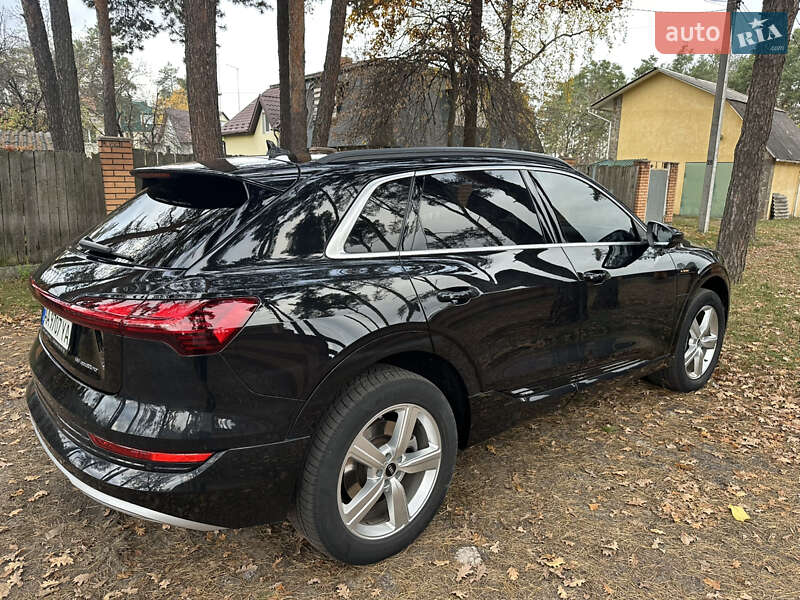 Позашляховик / Кросовер Audi e-tron 2019 в Ірпені фото 8 Позашляховик / Кросовер Audi e-tron 2019 в Ірпені