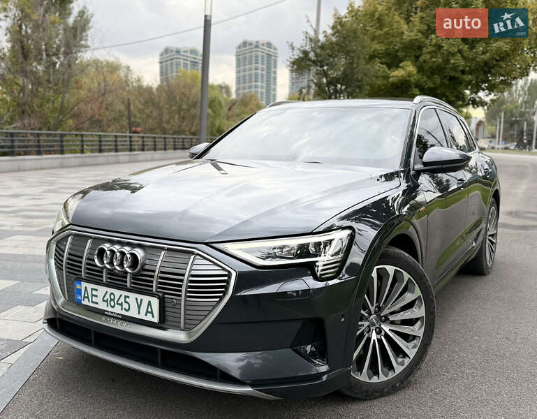 Audi e-tron 2020