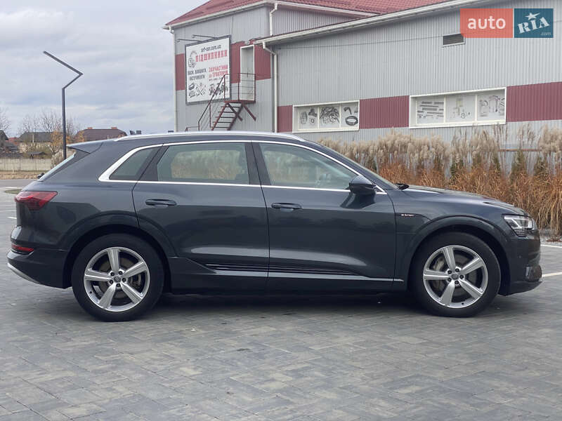 Внедорожник / Кроссовер Audi e-tron 2020 в Луцке