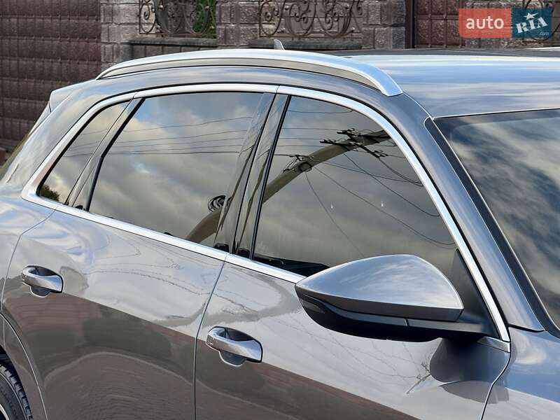 Позашляховик / Кросовер Audi e-tron 2019 в Рівному