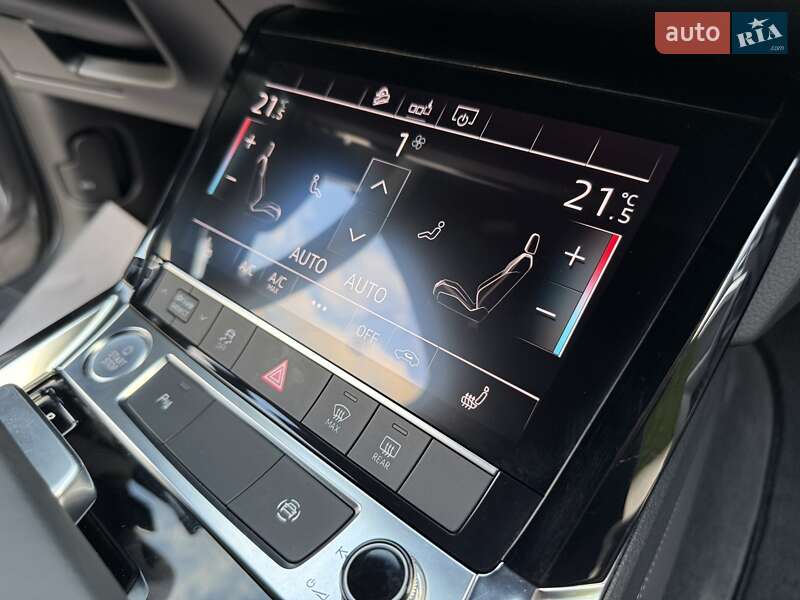 Позашляховик / Кросовер Audi e-tron 2019 в Рівному