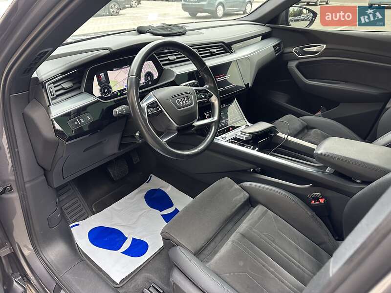 Позашляховик / Кросовер Audi e-tron 2021 в Тернополі фото 25 Позашляховик / Кросовер Audi e-tron 2021 в Тернополі