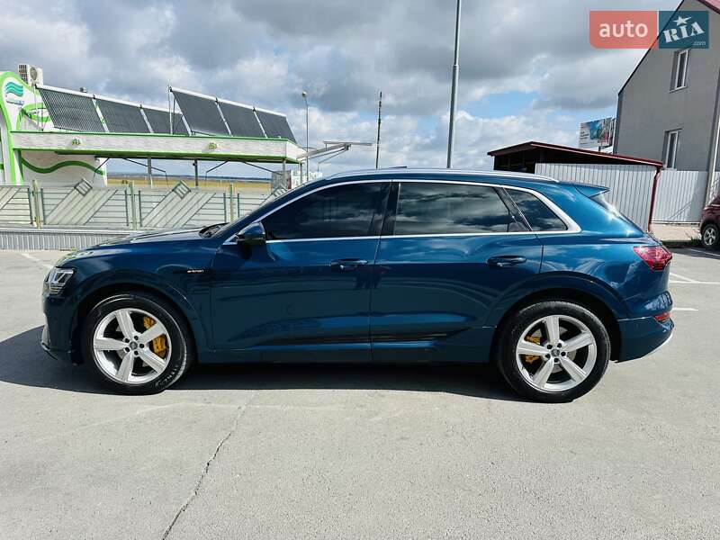 Внедорожник / Кроссовер Audi e-tron 2019 в Тернополе