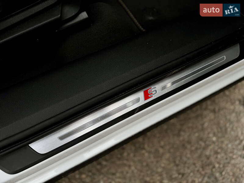 Позашляховик / Кросовер Audi e-tron 2021 в Ужгороді фото 44 Позашляховик / Кросовер Audi e-tron 2021 в Ужгороді