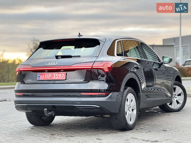 Позашляховик / Кросовер Audi e-tron 2019 в Рівному фото 13 Позашляховик / Кросовер Audi e-tron 2019 в Рівному