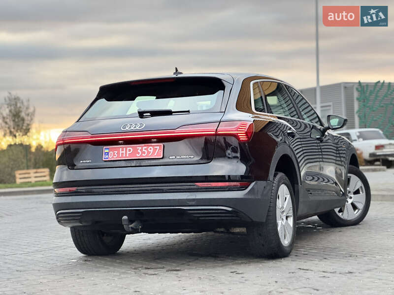 Позашляховик / Кросовер Audi e-tron 2019 в Рівному фото 15 Позашляховик / Кросовер Audi e-tron 2019 в Рівному