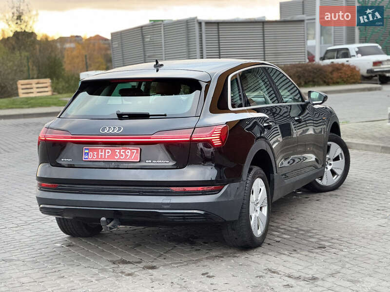 Позашляховик / Кросовер Audi e-tron 2019 в Рівному фото 17 Позашляховик / Кросовер Audi e-tron 2019 в Рівному