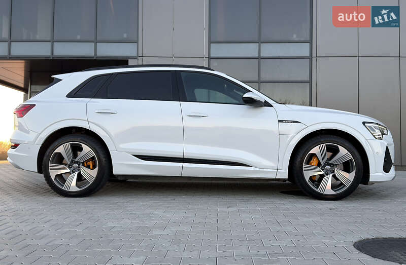 Внедорожник / Кроссовер Audi e-tron 2020 в Черновцах фото 6 Внедорожник / Кроссовер Audi e-tron 2020 в Черновцах