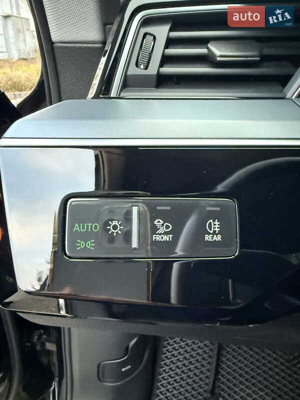 Позашляховик / Кросовер Audi e-tron 2022 в Бердичеві