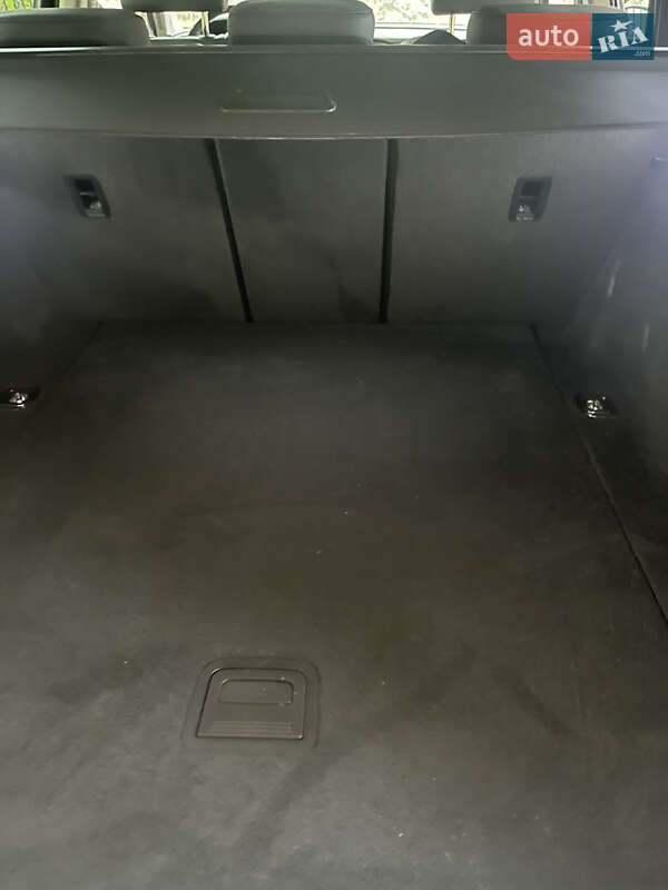 Позашляховик / Кросовер Audi e-tron 2022 в Старокостянтинові