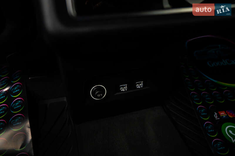 Позашляховик / Кросовер Audi e-tron 2019 в Луцьку