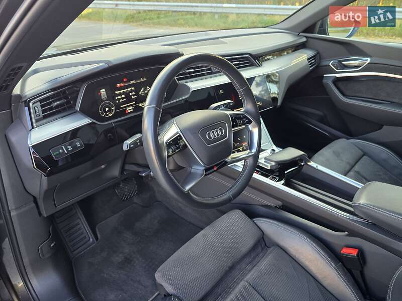 Позашляховик / Кросовер Audi e-tron 2020 в Ковелі фото 46 Позашляховик / Кросовер Audi e-tron 2020 в Ковелі