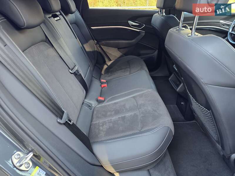 Позашляховик / Кросовер Audi e-tron 2020 в Ковелі фото 51 Позашляховик / Кросовер Audi e-tron 2020 в Ковелі