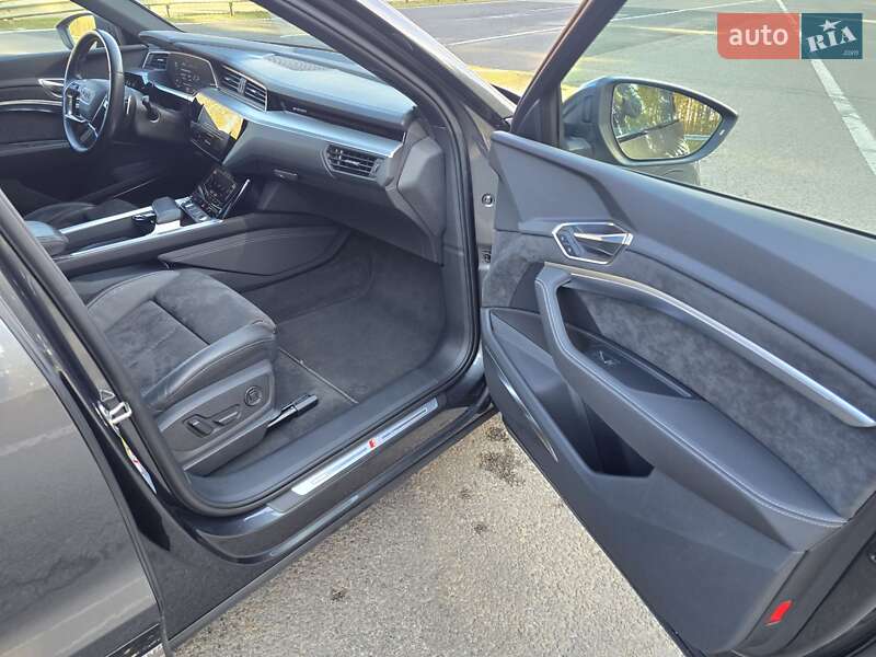 Позашляховик / Кросовер Audi e-tron 2020 в Ковелі фото 62 Позашляховик / Кросовер Audi e-tron 2020 в Ковелі