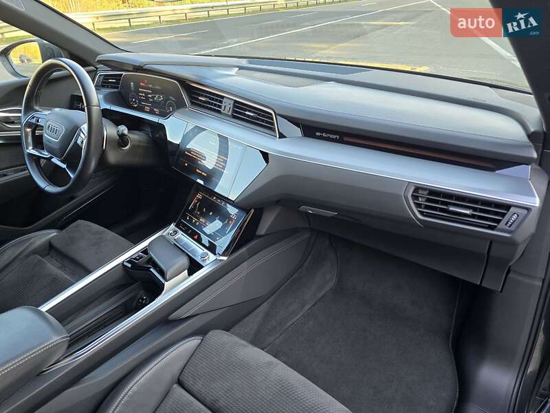 Позашляховик / Кросовер Audi e-tron 2020 в Ковелі фото 67 Позашляховик / Кросовер Audi e-tron 2020 в Ковелі