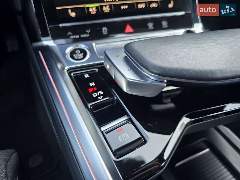 Позашляховик / Кросовер Audi e-tron 2020 в Ковелі фото 83 Позашляховик / Кросовер Audi e-tron 2020 в Ковелі