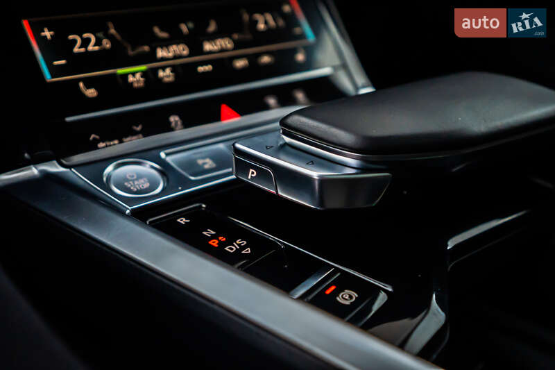 Позашляховик / Кросовер Audi e-tron 2019 в Луцьку фото 78 Позашляховик / Кросовер Audi e-tron 2019 в Луцьку