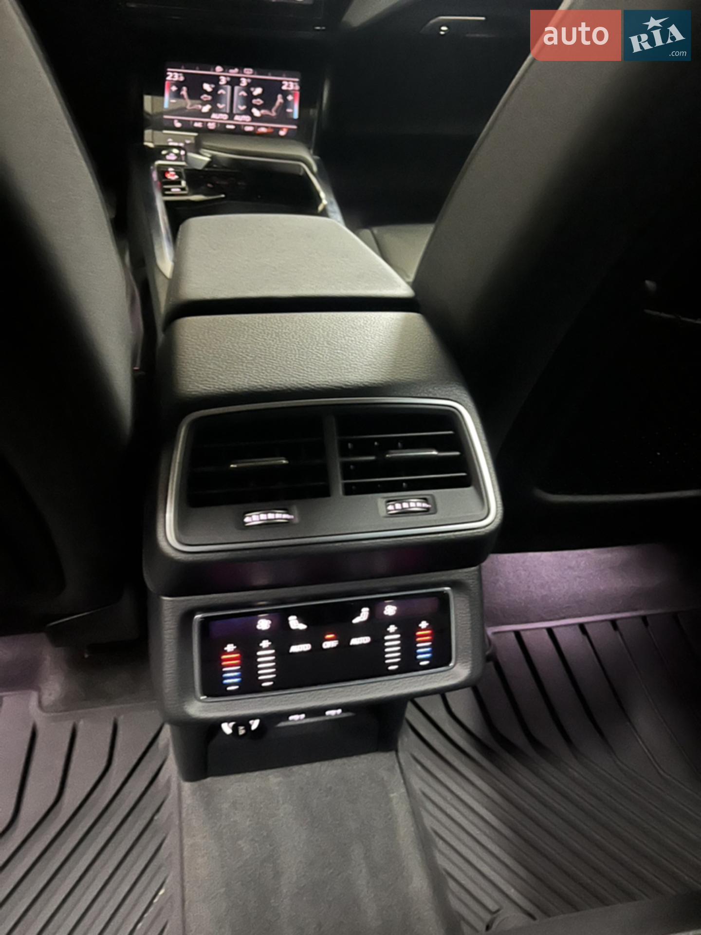 2018 Audi e-tron - мініатюра 29