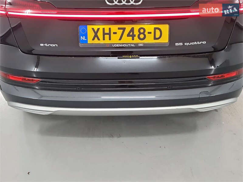 Позашляховик / Кросовер Audi e-tron 2018 в Тернополі фото 39 Позашляховик / Кросовер Audi e-tron 2018 в Тернополі