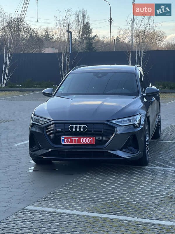 Внедорожник / Кроссовер Audi e-tron 2021 в Ужгороде фото 38 Внедорожник / Кроссовер Audi e-tron 2021 в Ужгороде